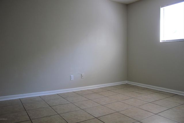 5136 WESTCHASE Court 1, Jacksonville, FL 32210