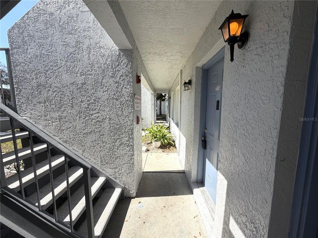 7113 E BANK DRIVE 7113, Tampa, FL 33617