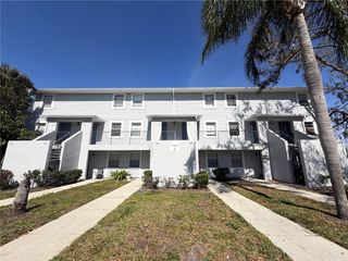 7113 E BANK DRIVE 7113, Tampa, FL 33617