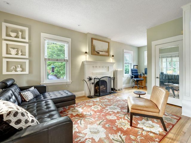 132 W 36th Street, Minneapolis, MN 55408