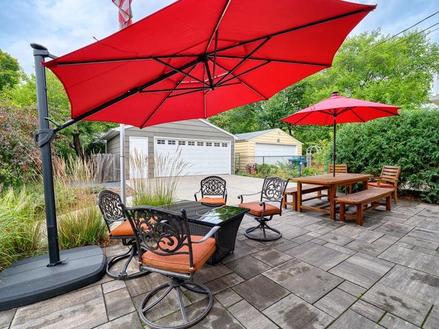 132 W 36th Street, Minneapolis, MN 55408