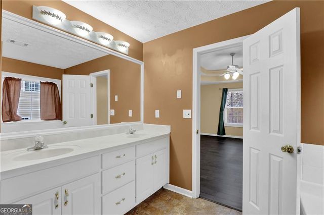 1010 Chapel Hill Drive, Lawrenceville, GA 30045