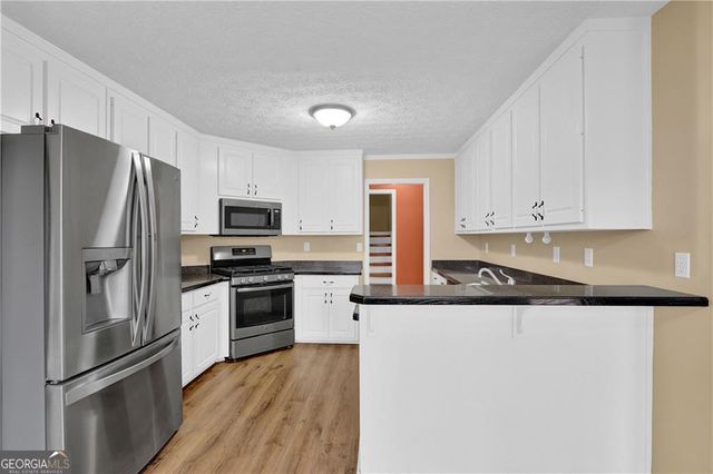 1010 Chapel Hill Drive, Lawrenceville, GA 30045