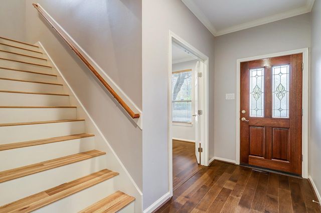 2211 Roy Street B, Houston, TX 77007