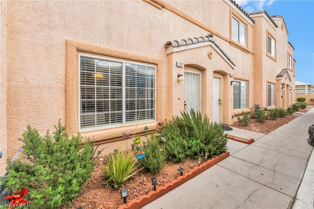 2207 Sleepy Court, Las Vegas, NV 89106 — photo 2