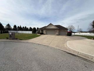 53628 Bluebird Ridge, Bristol, IN 46507