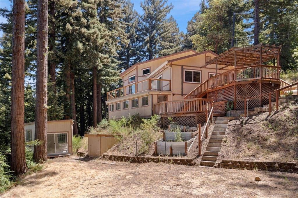 26000 Pierce Road, Los Gatos, CA 95033