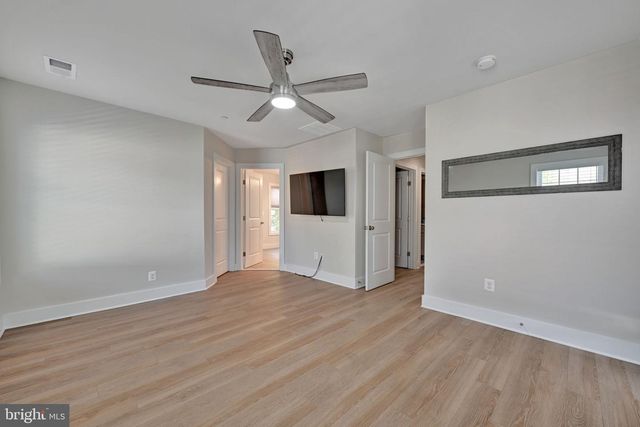 1205 HAWTHORNE ST, Shady Side, MD 20764