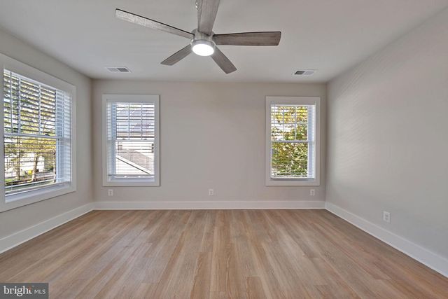 1205 HAWTHORNE ST, Shady Side, MD 20764