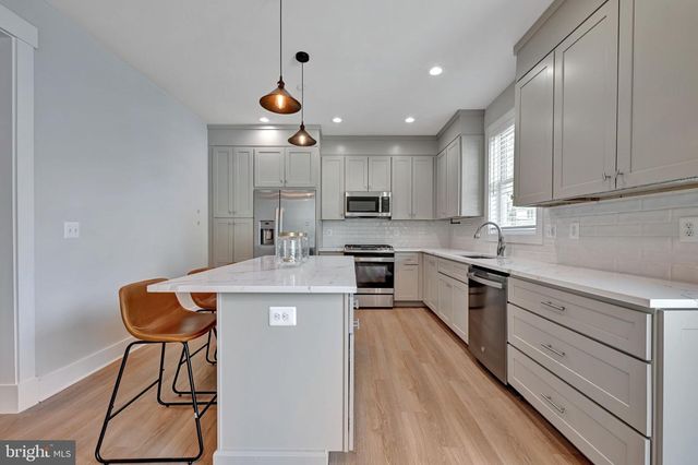 1205 HAWTHORNE ST, Shady Side, MD 20764