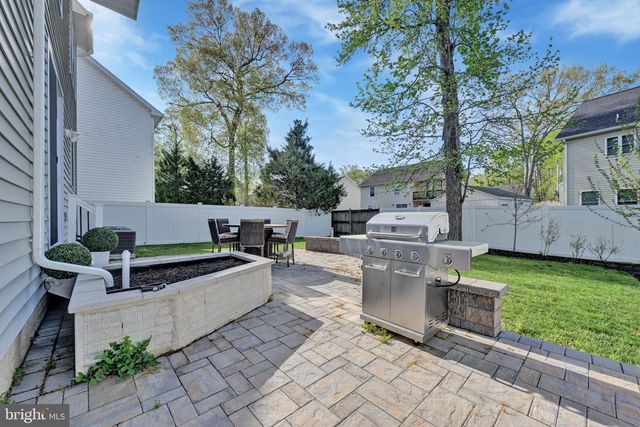 1205 HAWTHORNE ST, Shady Side, MD 20764