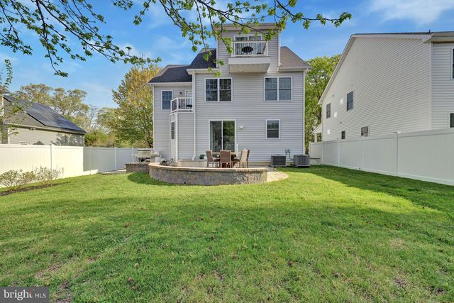 1205 HAWTHORNE ST, Shady Side, MD 20764