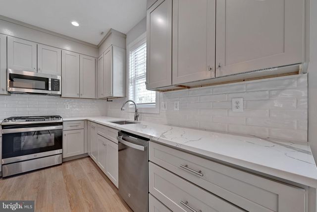 1205 HAWTHORNE ST, Shady Side, MD 20764