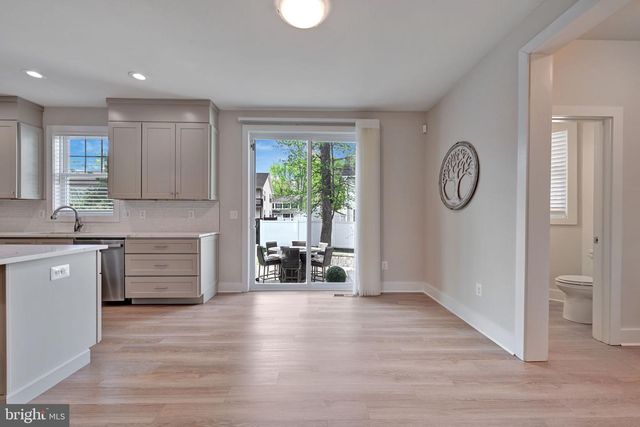 1205 HAWTHORNE ST, Shady Side, MD 20764