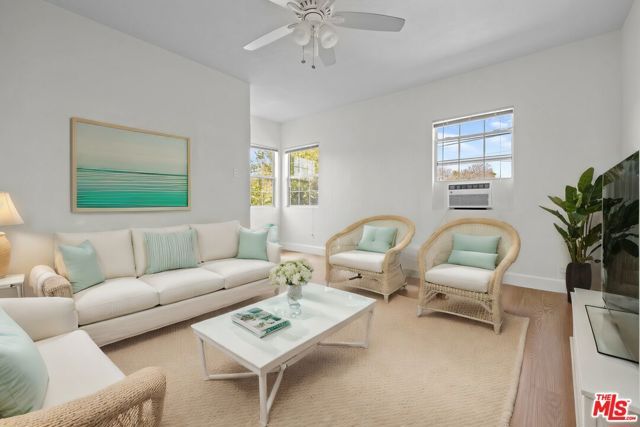 2528 Military Avenue, Los Angeles, CA 90064