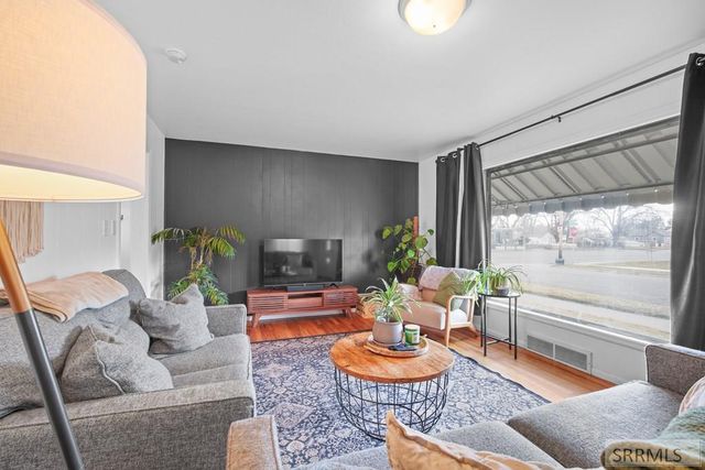 1675 S Higbee Avenue, Idaho Falls, ID 83404