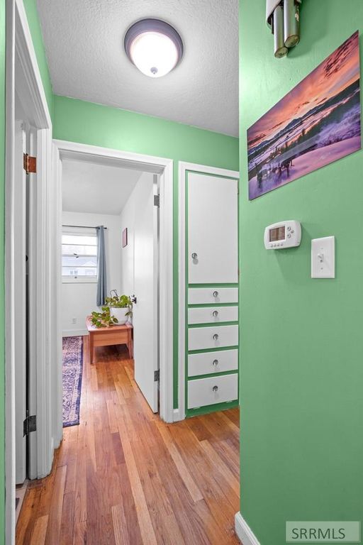 Image 15 of property listing at 1675 S Higbee Avenue, Idaho Falls, ID 83404