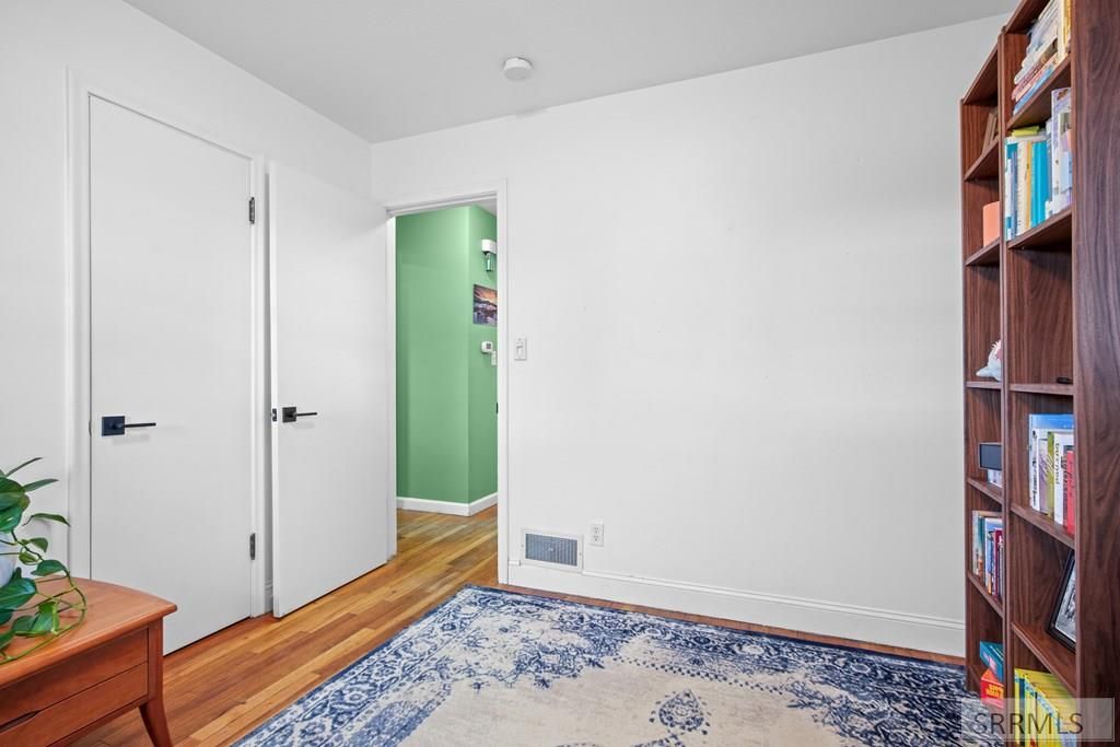 Image 18 of property listing at 1675 S Higbee Avenue, Idaho Falls, ID 83404