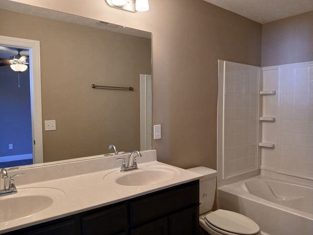 2914 Valley Farms Drive, Christiana, TN 37037