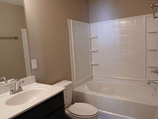 2914 Valley Farms Drive, Christiana, TN 37037