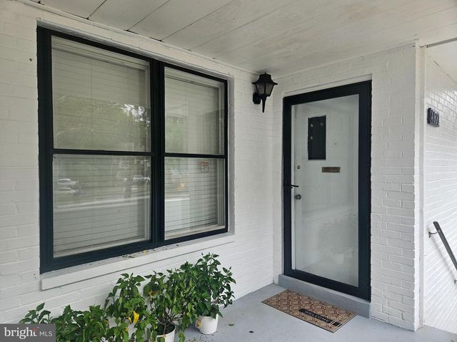 4822 SOUTH DAKOTA AVE NE, Washington, DC 20017