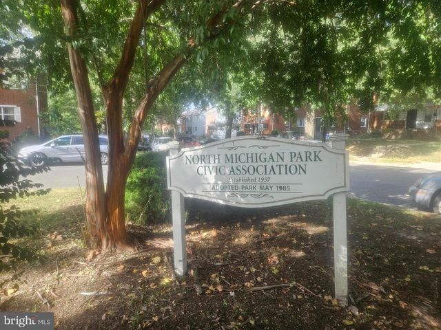 4822 SOUTH DAKOTA AVE NE, Washington, DC 20017