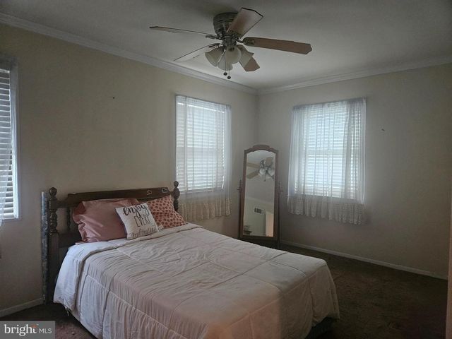 4822 SOUTH DAKOTA AVE NE, Washington, DC 20017