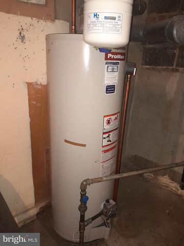 4822 SOUTH DAKOTA AVE NE, Washington, DC 20017