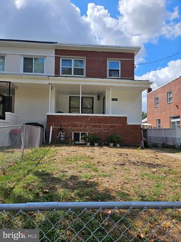 4822 SOUTH DAKOTA AVE NE, Washington, DC 20017