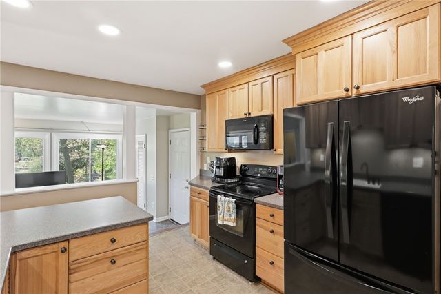 451 Ridge Road, Webster, NY 14580