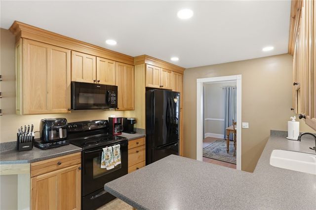 451 Ridge Road, Webster, NY 14580