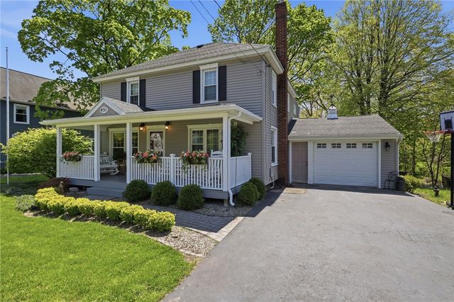 451 Ridge Road, Webster, NY 14580