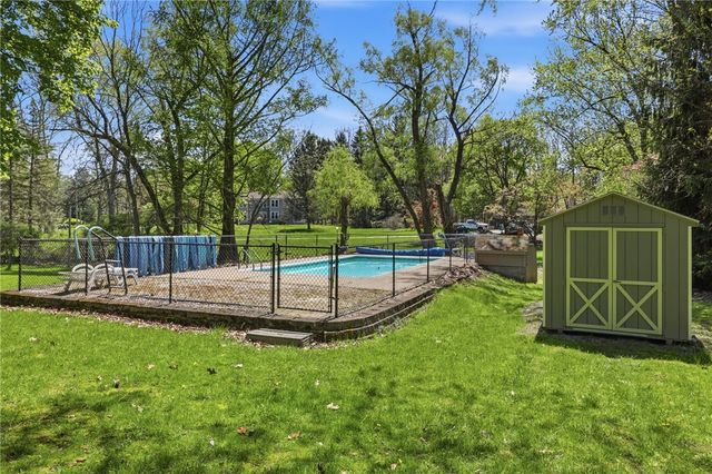 451 Ridge Road, Webster, NY 14580