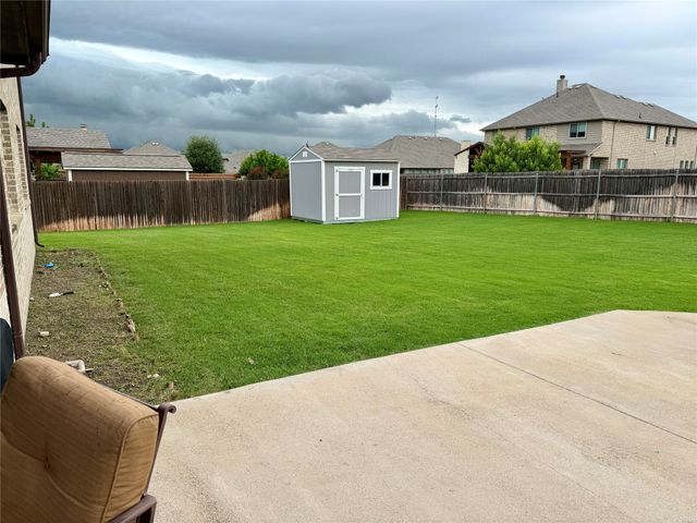 729 Oakleaf Drive, Midlothian, TX 76065