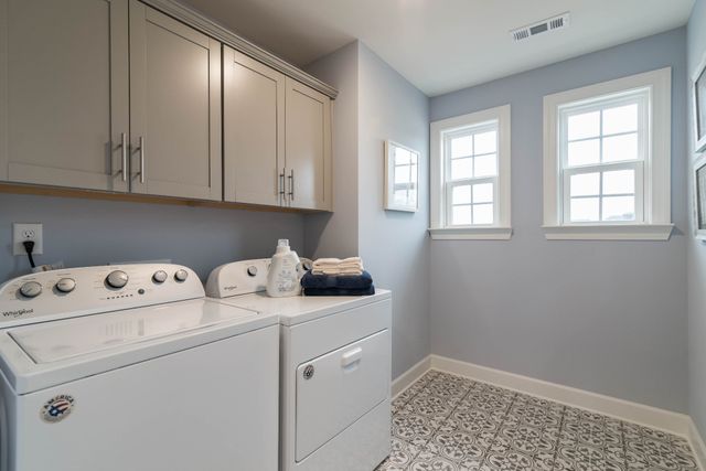 2550 Ashford Drive, Mount Juliet, TN 37122