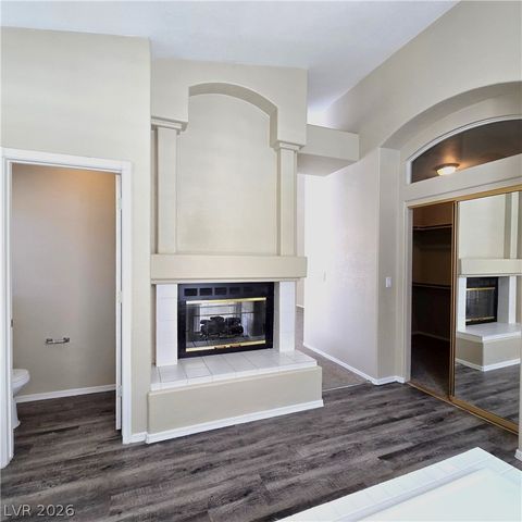 1445 Castle Crest Drive, Las Vegas, NV 89117