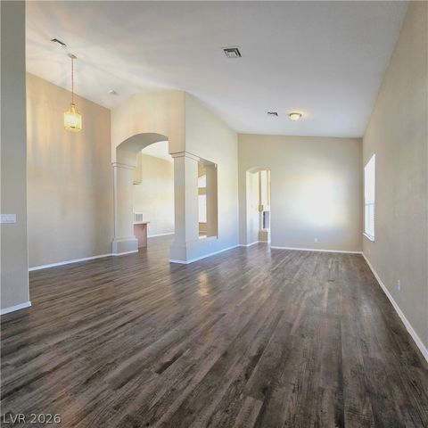 1445 Castle Crest Drive, Las Vegas, NV 89117