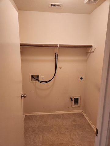 4218 Buras Pass Lane, Houston, TX 77045