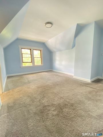 550 Laurel Avenue, Bridgeport, CT 06605