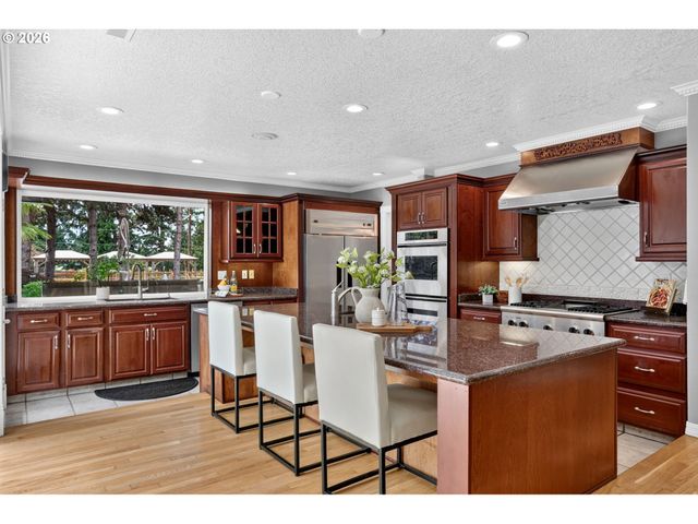 29138 Se POWELL VALLEY Rd, Gresham, OR 97080
