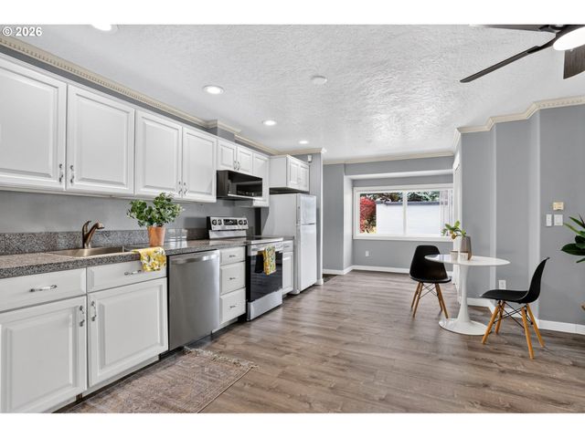 29138 Se POWELL VALLEY Rd, Gresham, OR 97080