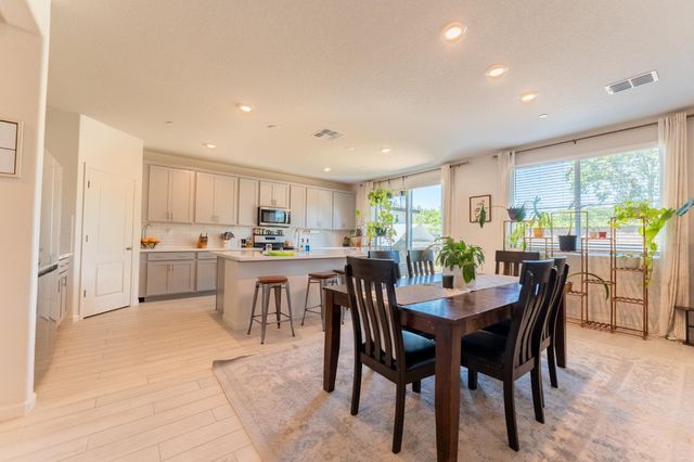 187 Cardini Ln, Lincoln, CA 95648