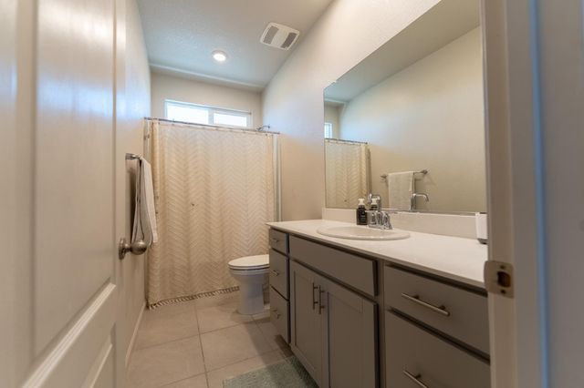 187 Cardini Ln, Lincoln, CA 95648