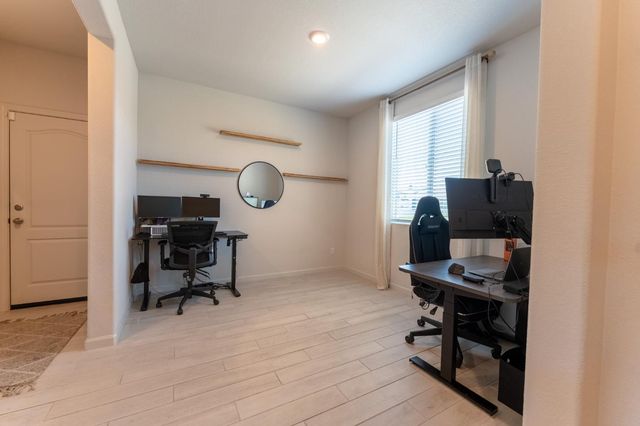 187 Cardini Ln, Lincoln, CA 95648