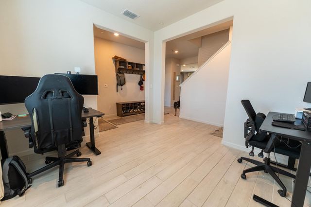 187 Cardini Ln, Lincoln, CA 95648