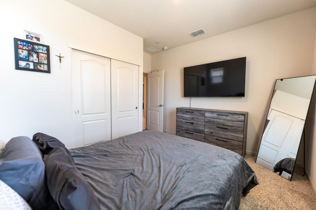 187 Cardini Ln, Lincoln, CA 95648