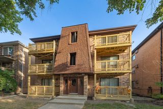 6612 W 64th Place 2W, Chicago, IL 60638