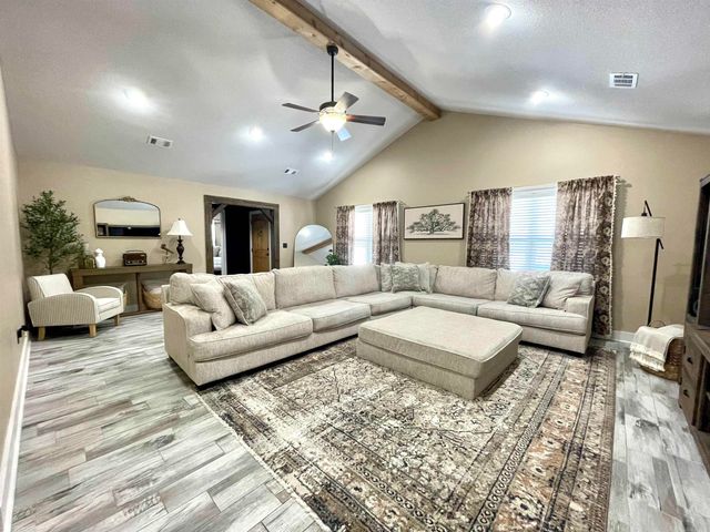 416 Twin Hickory, Trumann, AR 72472