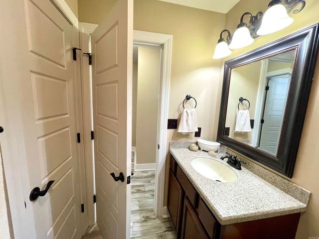 416 Twin Hickory, Trumann, AR 72472