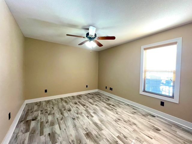 416 Twin Hickory, Trumann, AR 72472